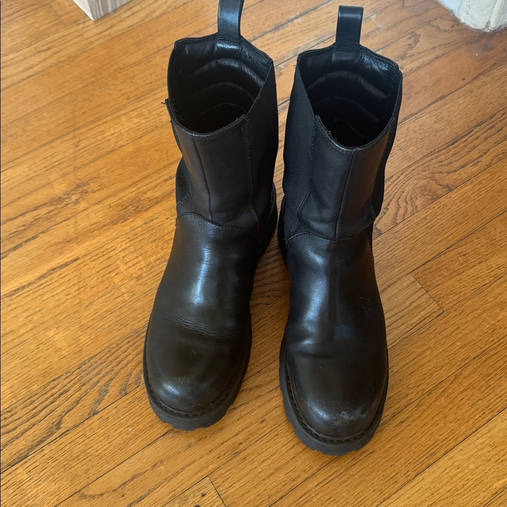 Vagabond Black Ankle Boots